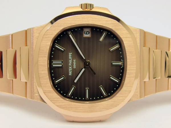 Patek Philippe Jumbo NAUTILUS 5711 in Rosegold